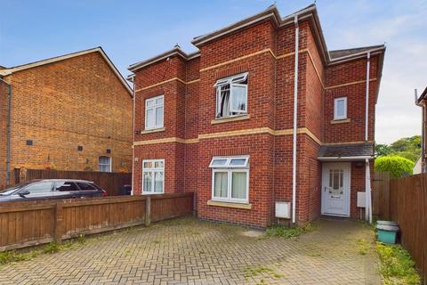 5 bedroom semi-detached house for sale, Howard Street, Gloucester