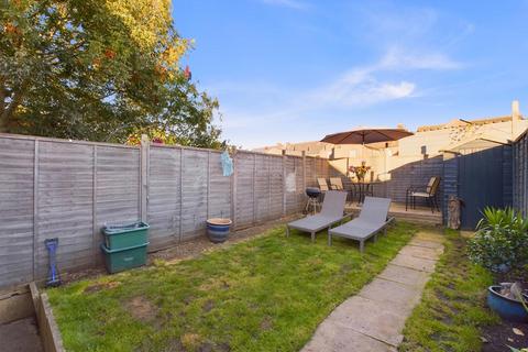 2 bedroom terraced house for sale, Salisbury Road, Gloucester