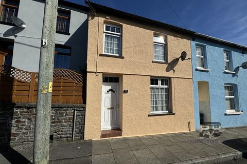 Primrose Terrace, Llwyncelyn, Porth, Rhondda Cynon Taff. CF39