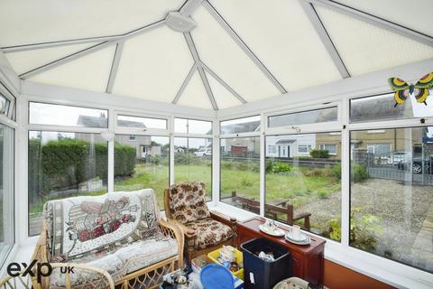 19 Glanaber, Pembrey, Burry Port, SA16 0TN