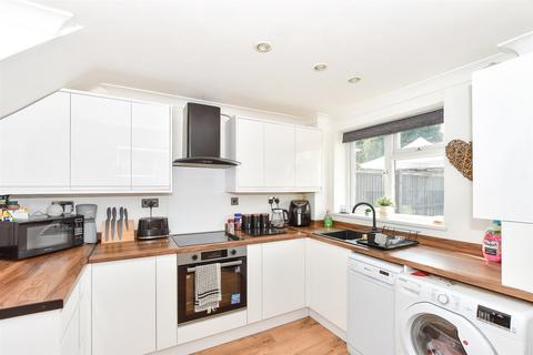 3 bedroom end of terrace house for sale, Binstead Close, Crawley, West Sussex