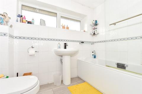 5 Binstead Close, Crawley, RH11 0BB