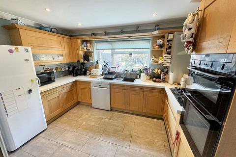 4 bedroom detached house for sale, Clarks Drove, Soham.