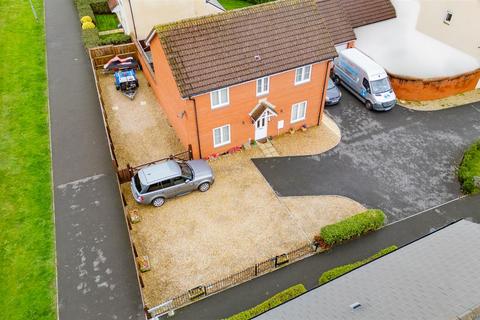 4 bedroom detached house for sale, Citrine Close, Bridgwater TA6