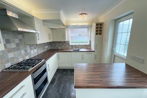 3 bedroom semi-detached house for sale, Flockton Crescent, Sheffield, S13 9QS