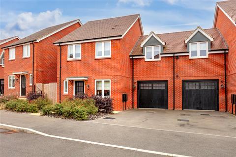 3 bedroom semi-detached house for sale, Leigh Woods Place, Silsoe, Bedfordshire, MK45