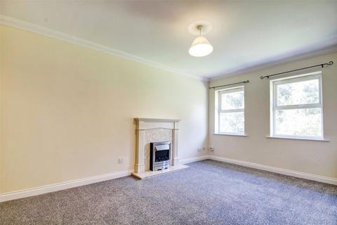 2 bedroom flat for sale, St. Giles Close, Gilesgate, Durham, DH1