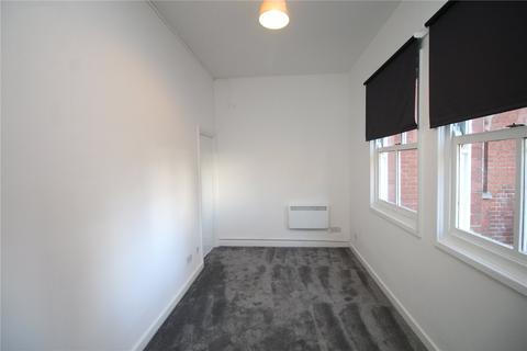 1 bedroom flat to rent, De Parys Avenue, Bedfordshire MK40