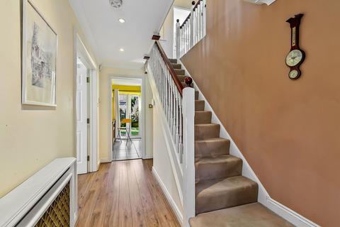 8 Camel Grove, Kingston Upon Thames, KT2 5GR