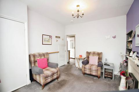 16 Roseway, Leicester, LE4 7GW