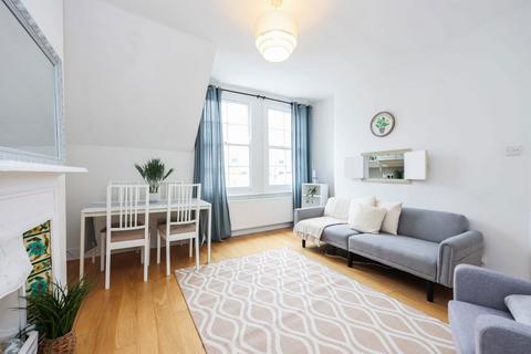 2 bedroom flat for sale, Schubert Road, London SW15