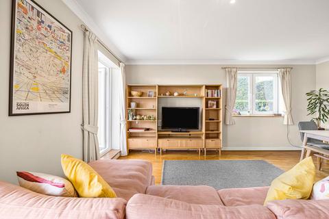 Flat 10, Pavilion House Copers Cope Road, Beckenham, BR3 1DS