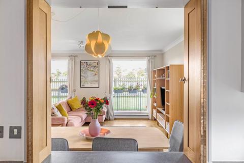 Flat 10, Pavilion House Copers Cope Road, Beckenham, BR3 1DS