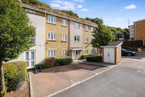 2 bedroom flat for sale, Ward View, Chatham ME5