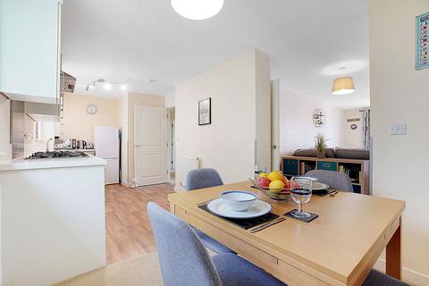 2 bedroom flat for sale, Ward View, Chatham ME5