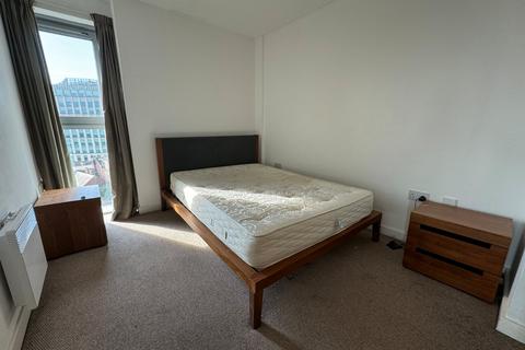 3 bedroom flat to rent, Queens Road, Nottingham, Nottinghamshire, NG2