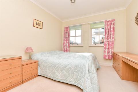 2 bedroom flat for sale, Addington Road, South Croydon, Surrey