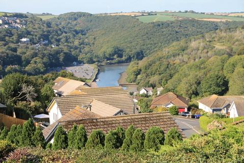 2 bedroom apartment for sale, Barbican Road, Looe PL13