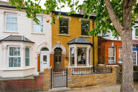 4 bedroom house for sale, Marten Road, Walthamstow