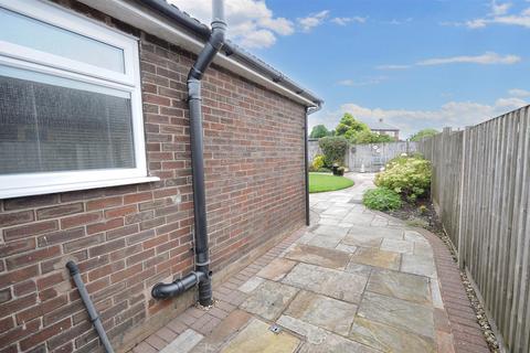 13 Blacklake Drive, Stoke-on-trent, ST3 7JL