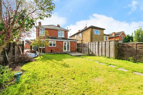 3 bedroom detached house for sale, Brokenford Avenue, Southampton SO40