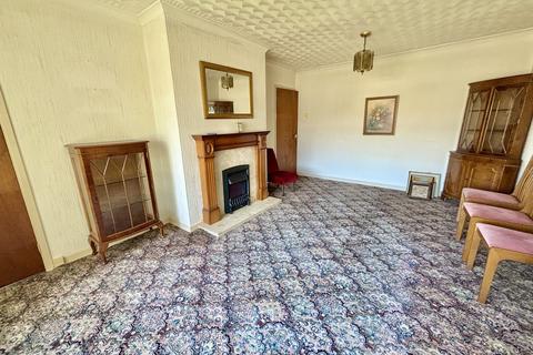 215 Delffordd, Rhos, Swansea, SA8 3EP