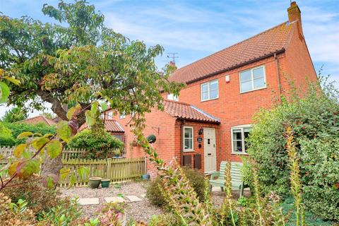 3 bedroom end of terrace house for sale, Main Street, Oxton, Southwell, Nottinghamshire, NG25