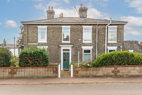 2 bedroom end of terrace house for sale, Sandringham Road, Norwich