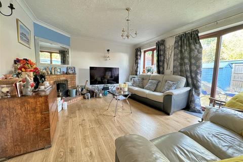 3 bedroom semi-detached house for sale, Perry Street, Wendover HP22