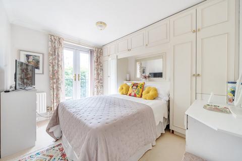 2 bedroom apartment for sale, Park Lawn, Farnham Royal SL2