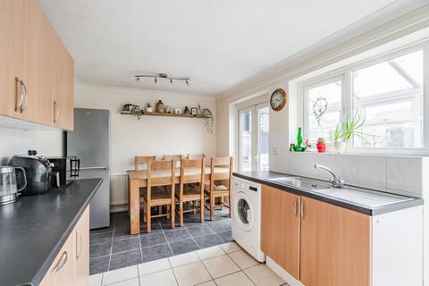 3 bedroom detached house for sale, Victoria Road, Lowestoft