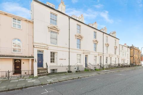 3 bedroom apartment for sale, Bernard Street, Southampton SO14