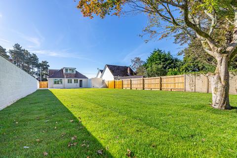 3 bedroom chalet for sale, Wimborne Road, Poole BH16