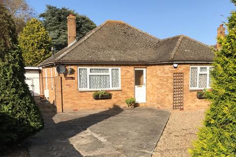 3 bedroom bungalow for sale, Rushgreen road, Clacton-On-Sea CO16