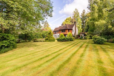 4 bedroom detached house for sale, Mellersh Hill Road, Wonersh, Guildford