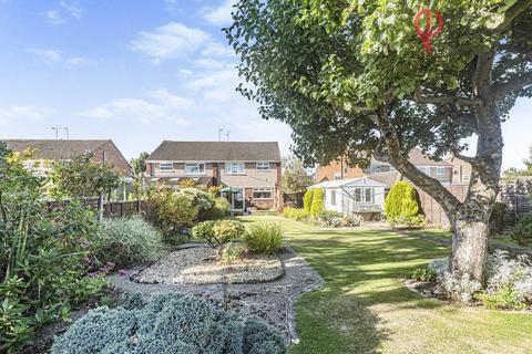 3 bedroom semi-detached house for sale, Duncan Road, Reading, RG5