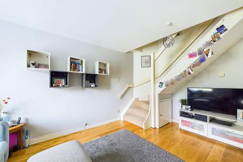 97 Bridgestone Drive, Bourne End, SL8 5XQ
