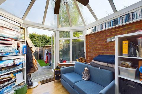 97 Bridgestone Drive, Bourne End, SL8 5XQ