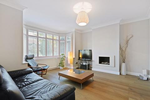 4 bedroom house for sale, Warminster Road, London