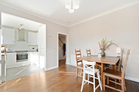 4 bedroom house for sale, Warminster Road, London