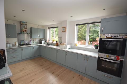 4 bedroom detached house for sale, Clare Road, Braintree, CM7