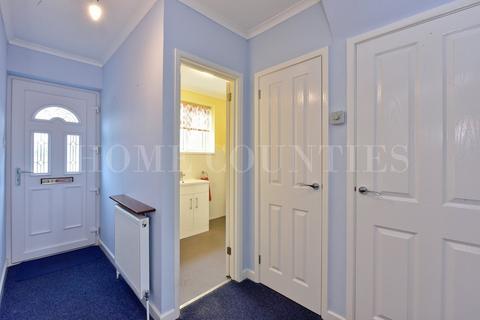 1 bedroom ground floor maisonette for sale, The Grove, Potters Bar, EN6