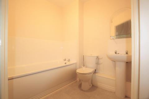 2 bedroom flat to rent, Pendleton Court, Prescot L34