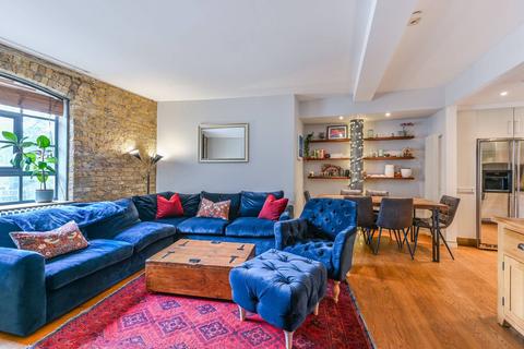 2 bedroom flat for sale, Ship House, Battersea Square, Battersea Square, London, SW11