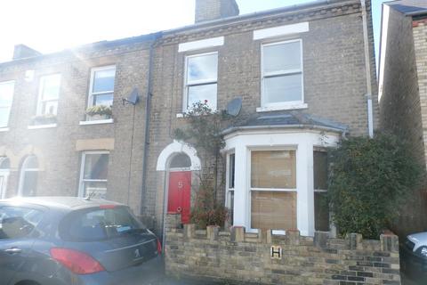 3 bedroom house to rent, Hemingford Road, Cambridge CB1