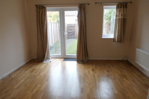 2 bedroom house to rent, Speedwell Close, Cambridge CB1