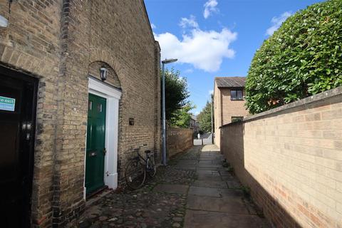 1 bedroom flat to rent, Honey Hill, Cambridge CB3