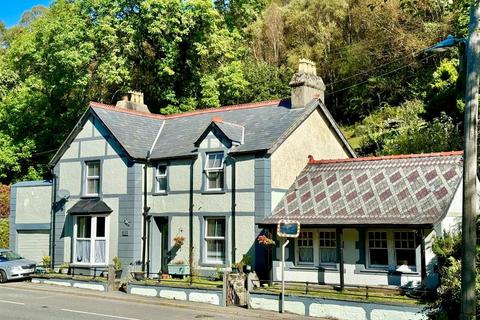 4 bedroom house for sale, Capel Curig, Betws-Y-Coed