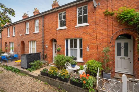 2 bedroom terraced house for sale, The Terrace, Bray