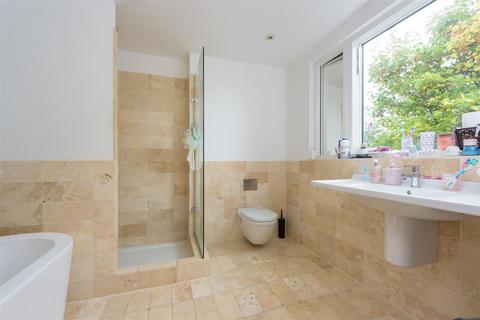 4 bedroom end of terrace house for sale, Sharrow Point, Sharrow Vale S11